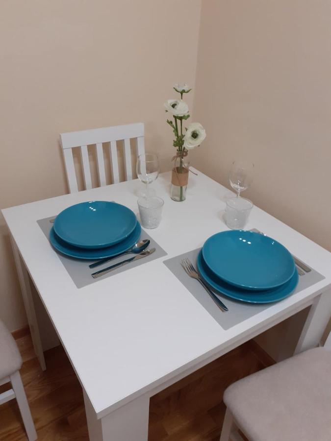 Apartment Marija Belgrad Exteriör bild