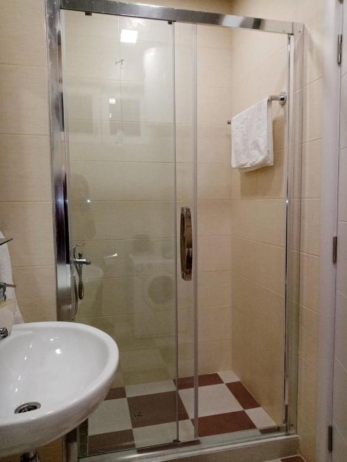 Apartment Marija Belgrad Exteriör bild